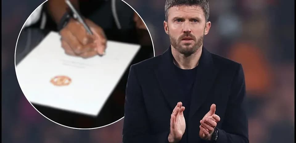 Michael Carrick clapping with contract signing in background