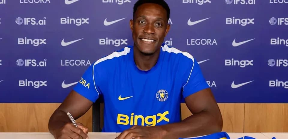 Futbolchi yangi shartnoma imzolamoqda