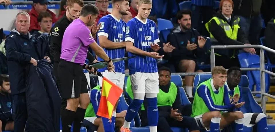 Futbol o'yinida o'zgarish amalga oshirilmoqda