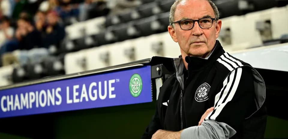 Murabbiy UEFA Chempionlar Ligida o'yin tomosha qilmoqda
