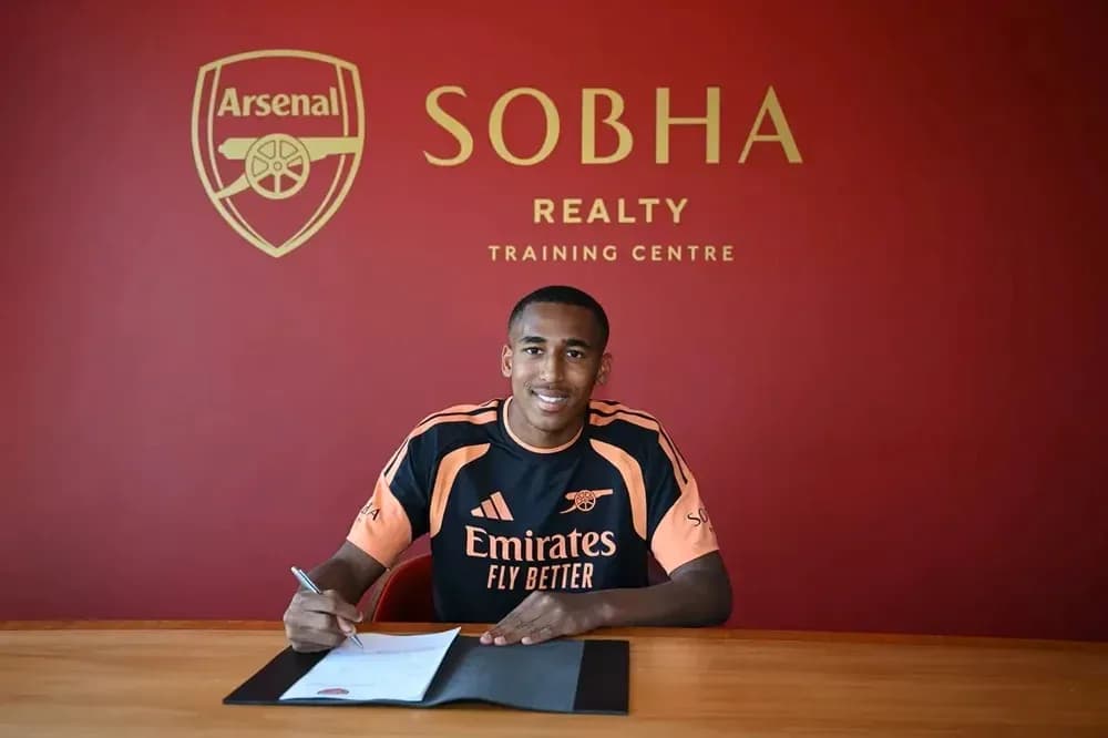 Futbolchi yangi shartnoma imzolamoqda Arsenal trening markazida
