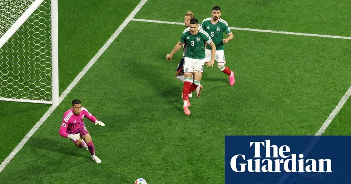 Mexican goalkeeper preparing to save a shot