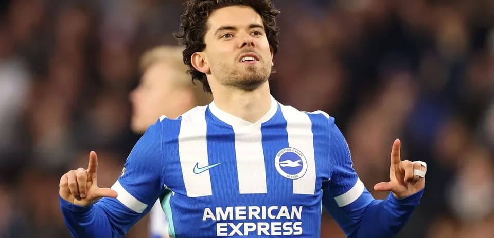 Futbolchi Brighton formasida gol urgan paytda