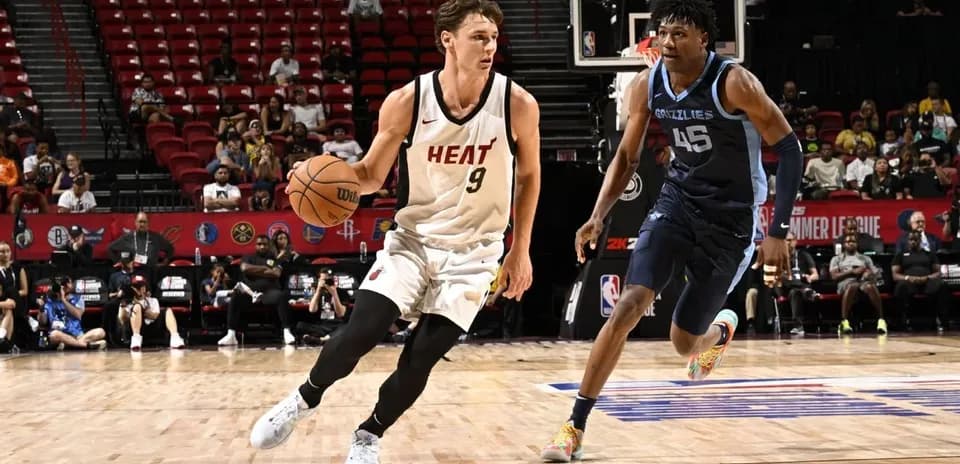 Player dribbling the ball during Summer League game