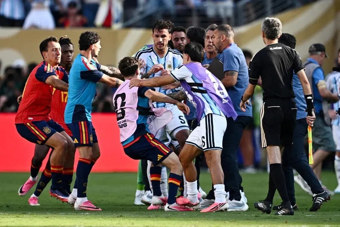 Players from Argentina and Spain involved in altercation Players from Argentina and Spain involved in altercation