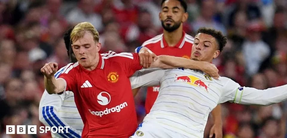 Manchester United player battling Leeds United opponent