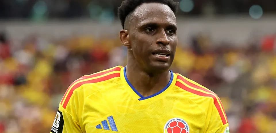 Futbolchi o'yinda, Kolumbiya formasi kiygan