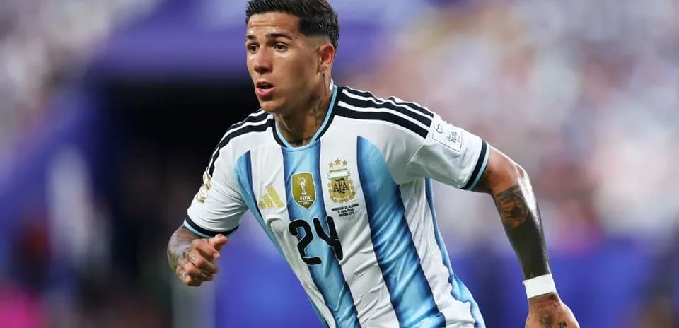 Futbolchi Argentina libosida 24-ra raqami bilan