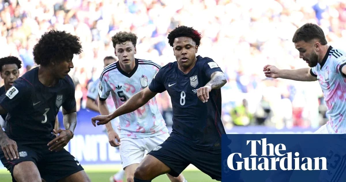 US players competing for the ball during match