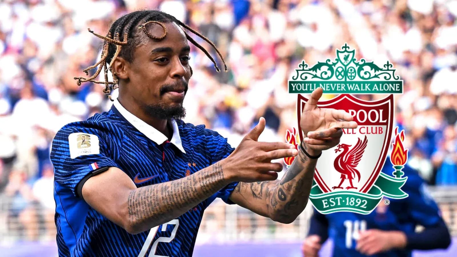 Futbolchi g'alaba nishonlayotgan sahnadagi holati Futbolchi g'alaba nishonlayotgan sahnadagi holati