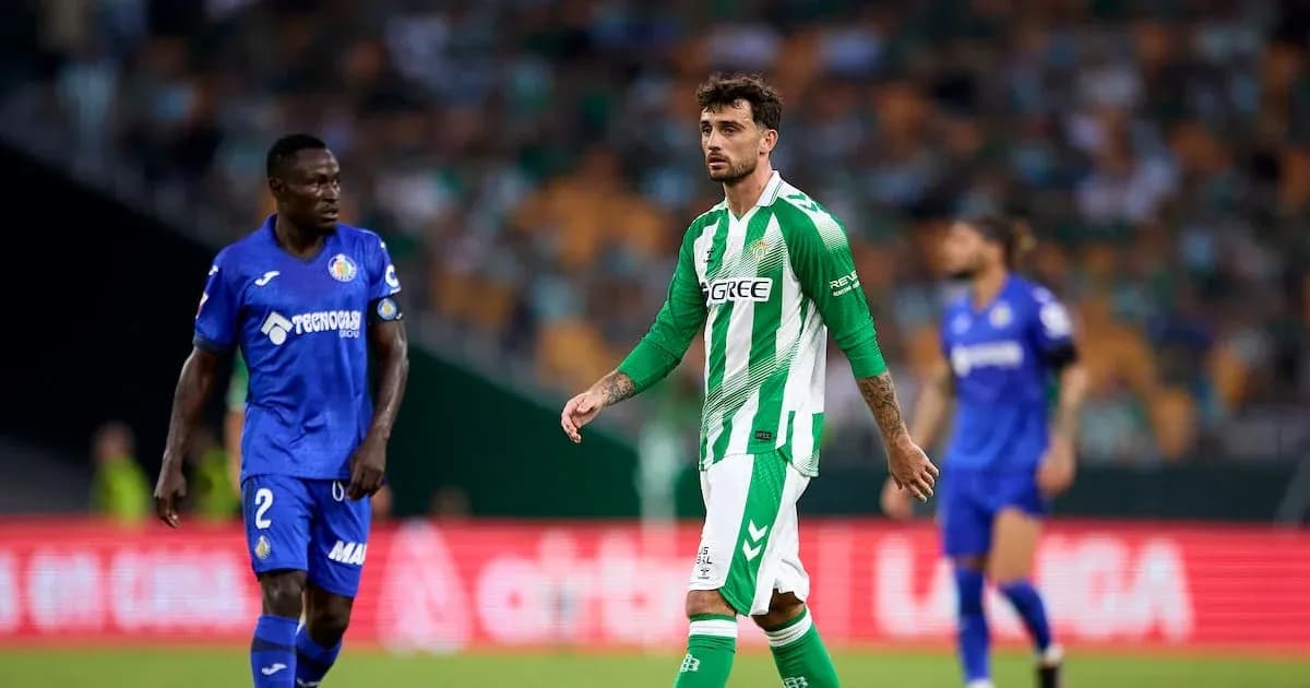 Real Betis and Getafe players during match action Real Betis and Getafe players during match action