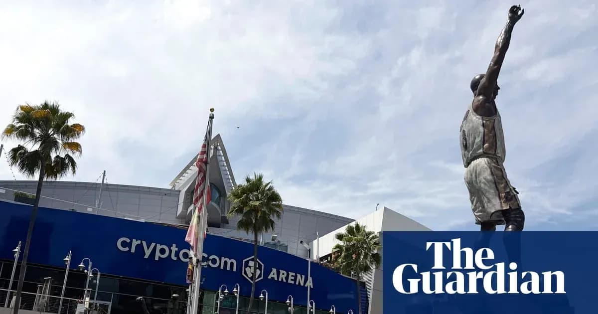 Statue of player outside Crypto.com Arena Statue of player outside Crypto.com Arena