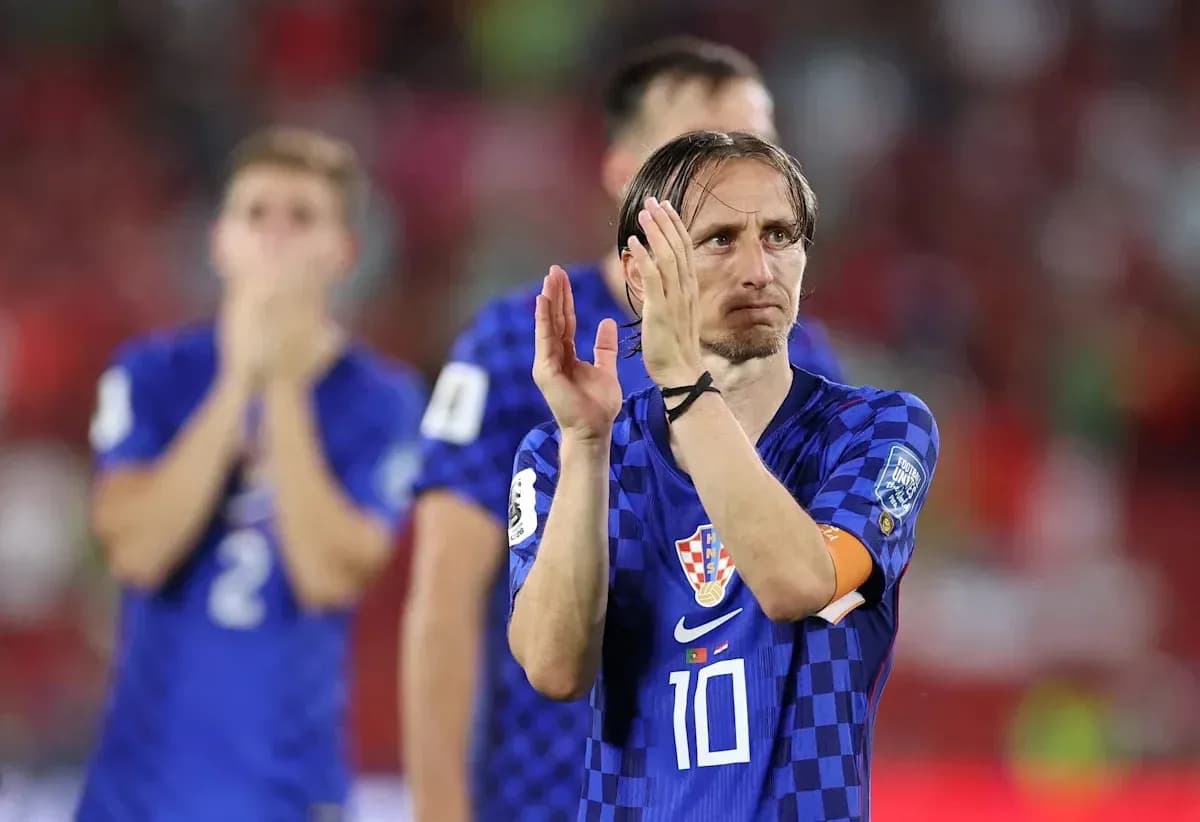 Luka Modric applauding fans after the match Luka Modric applauding fans after the match