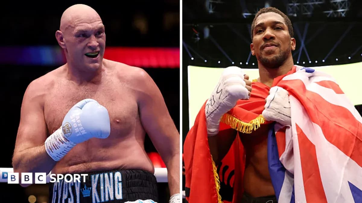 Tyson Fury and Anthony Joshua in boxing stance Tyson Fury and Anthony Joshua in boxing stance