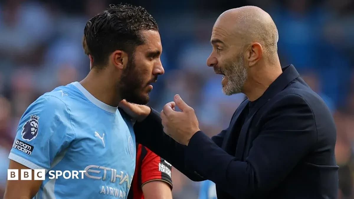 Futbolchi va murabbiy o'rtasida muloqot Futbolchi va murabbiy o'rtasida muloqot
