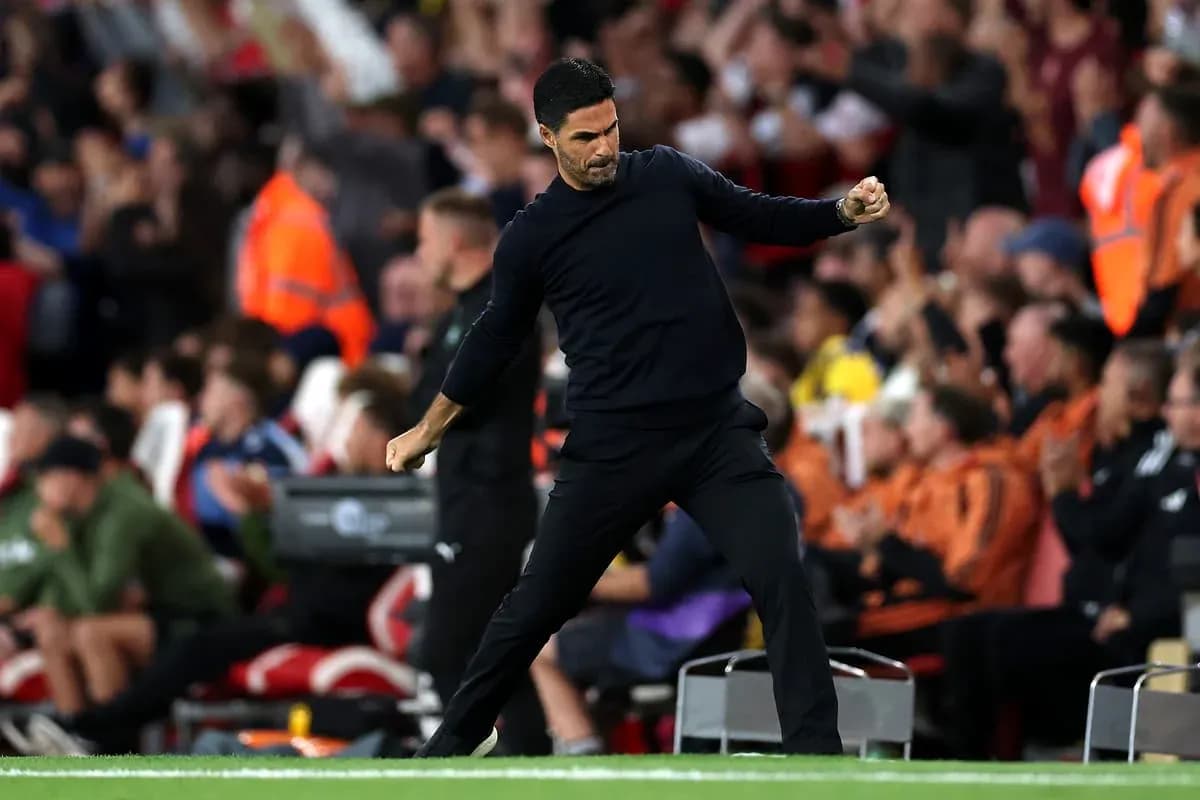 Mikél Arteta celebrating on the sidelines during match Mikél Arteta celebrating on the sidelines during match