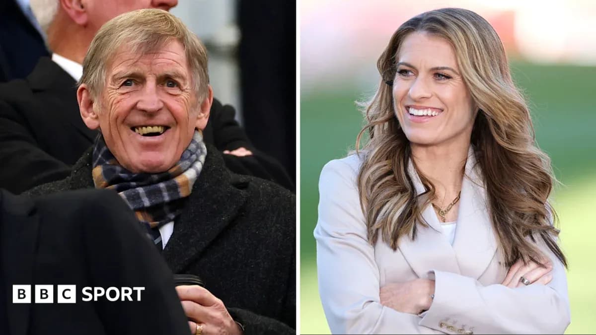 Two sports personalities smiling during an event Two sports personalities smiling during an event
