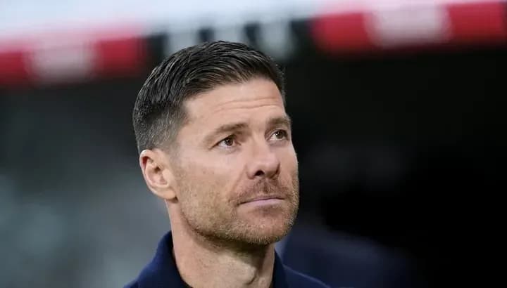 Xabi Alonso during match preparation at stadium Xabi Alonso during match preparation at stadium